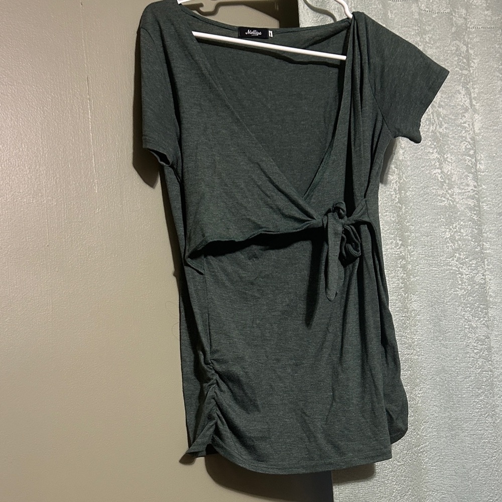 Elegant Dark Gray Wrap Top breastfeeding
